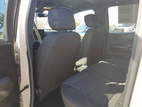 Used 2023 Chevrolet Colorado W/T image 13