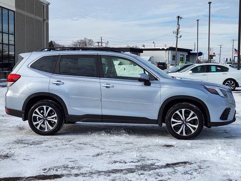 Used 2022 Subaru Forester Limited w/ Popular Package #2 image 10