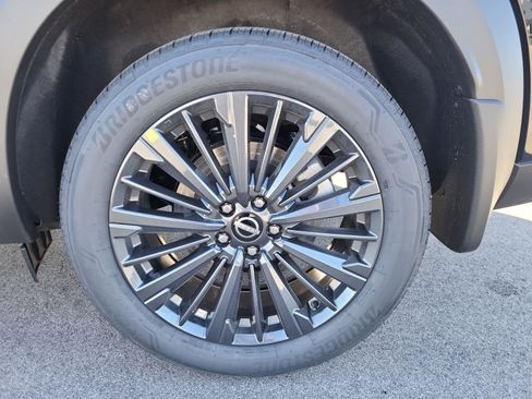 New 2026 Nissan Pathfinder SL image 31