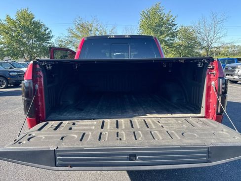 Used 2018 Ford F150 Lariat w/ Equipment Group 502A Luxury AWD/4WD image 25