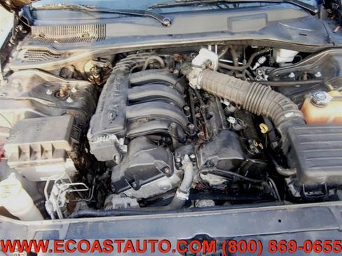 Used 2006 Chrysler 300 image 7