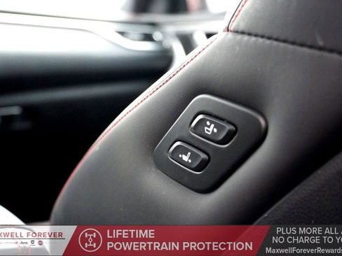 Used 2022 Genesis G70 3.3T image 27