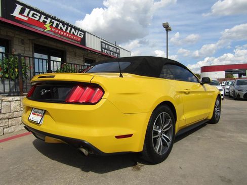 Used 2015 Ford Mustang Premium RWD image 5