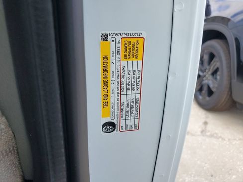 New 2026 GMC Savana 2500 Extended RWD image 28
