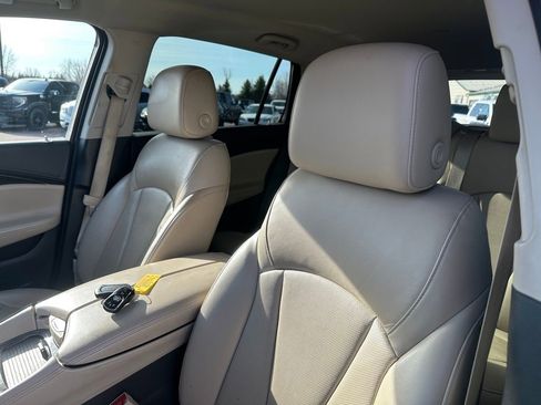 Used 2020 Buick Envision Premium image 13