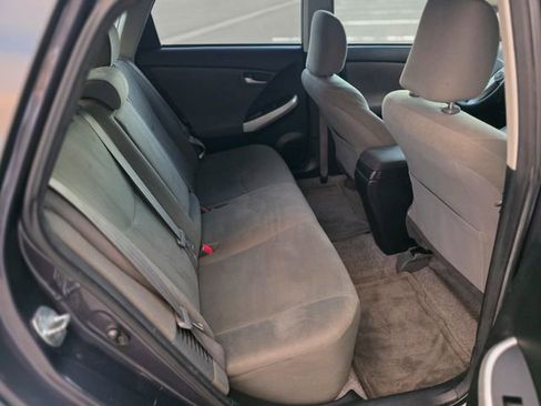 Used 2014 Toyota Prius Two image 35