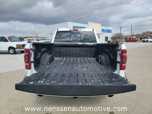 Used 2020 RAM 1500 Laramie image 30
