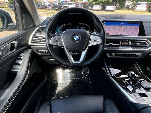 Used 2020 BMW X7 xDrive40i w/ Premium Package AWD/4WD image 7