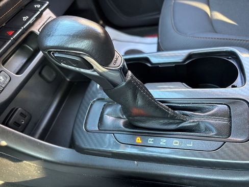 Used 2022 GMC Canyon AT4 image 48