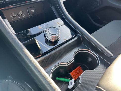 New 2025 Jeep Grand Cherokee Laredo X image 22