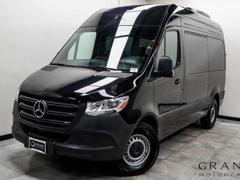 Used 2024 Mercedes-Benz Sprinter 2500 image 1