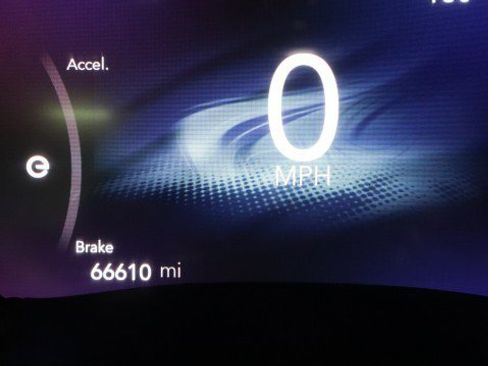 Used 2019 Chrysler Pacifica Limited w/ Advanced Safetytec Group image 26