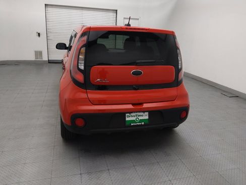 Used 2019 Kia Soul FWD image 6