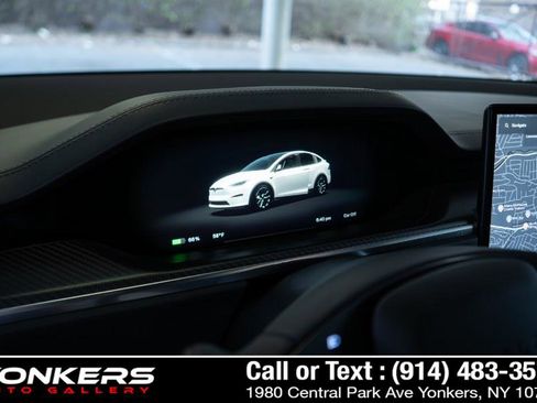 Used 2023 Tesla Model X Plaid image 82