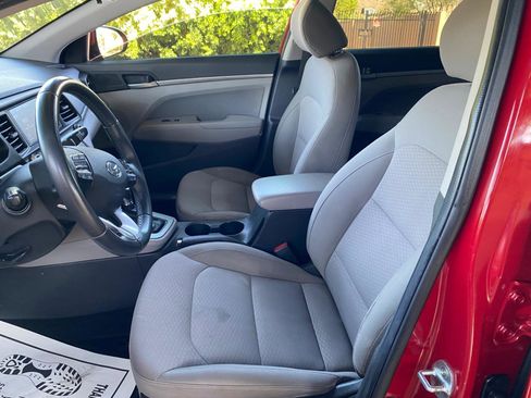 Used 2020 Hyundai Elantra Value Edition FWD image 27