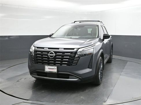 New 2026 Nissan Pathfinder SL w/ SL Premium Package image 30