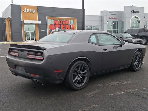 Used 2023 Dodge Challenger GT w/ Plus Package image 7