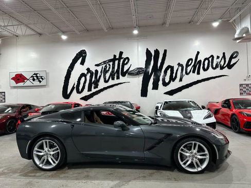 Used 2019 Chevrolet Corvette Stingray Coupe w/ 2LT Preferred Equipment Group RWD image 22