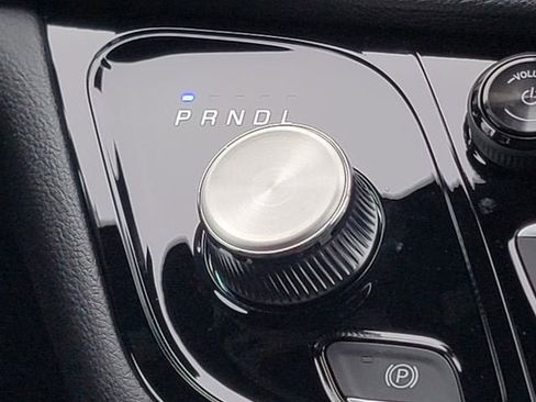 New 2026 Chrysler Pacifica Select image 30