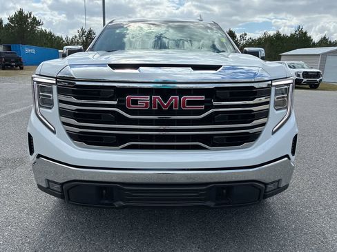 Used 2022 GMC Sierra 1500 SLT image 30