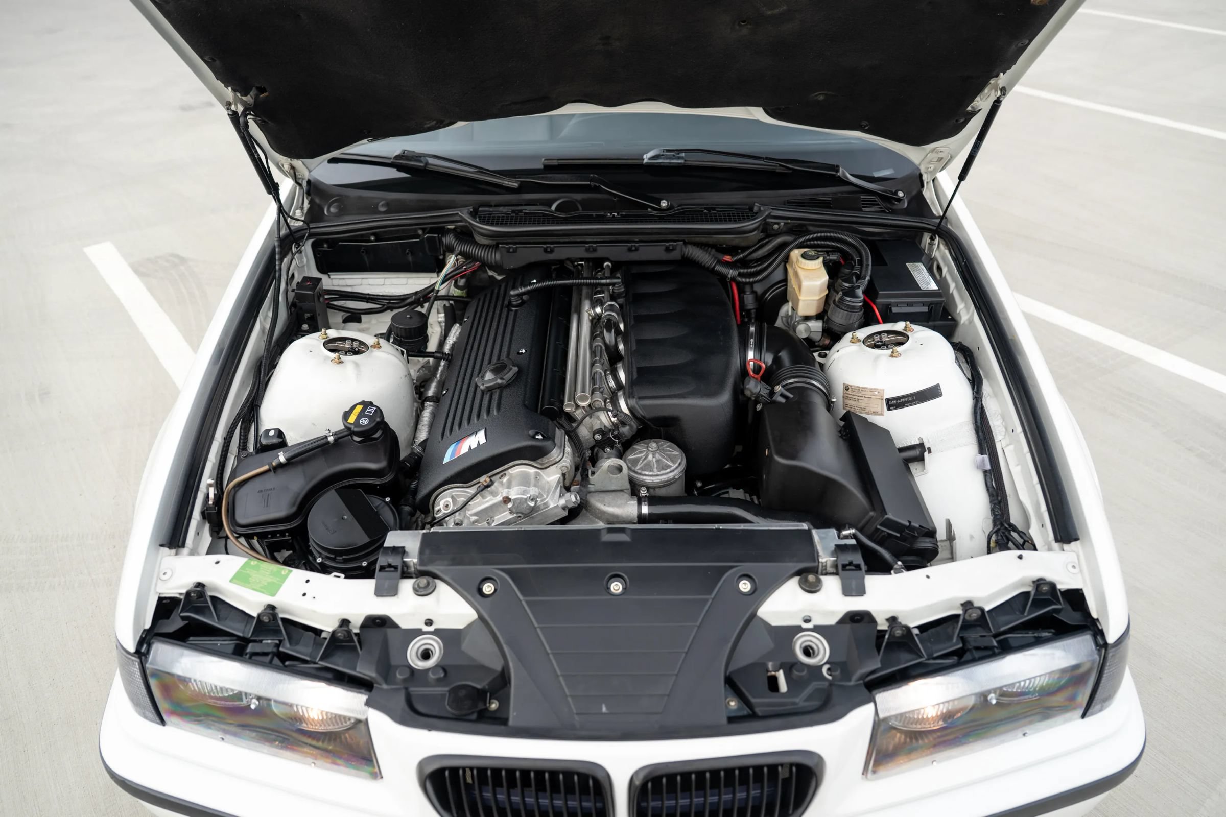 Used 1998 BMW M3 Sedan RWD image 2