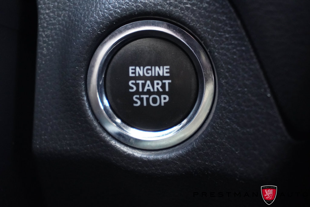 Used 2022 Toyota RAV4 XLE w/ Convenience Package AWD/4WD image 30
