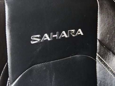 Used 2022 Jeep Wrangler Unlimited Sahara w/ Cold Weather Group image 75