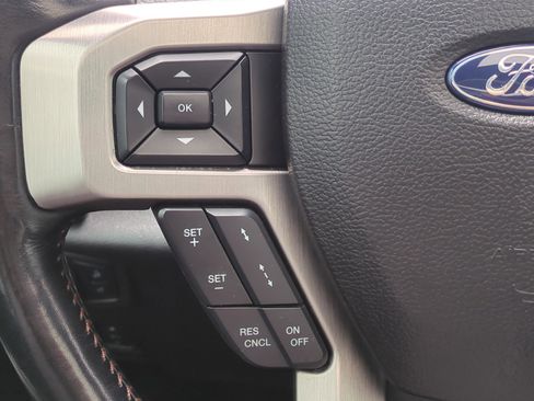 Used 2020 Ford F250 Platinum image 22