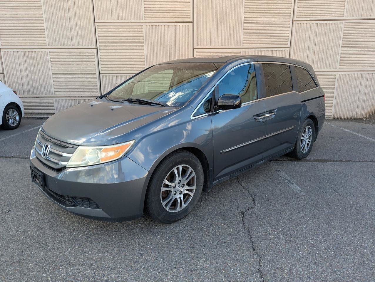 Used 2011 Honda Odyssey EX-L image 1