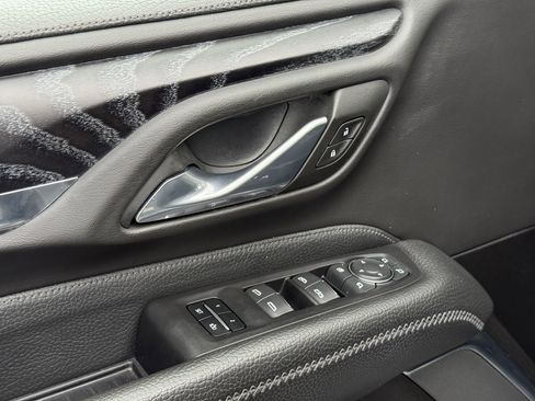 Used 2023 GMC Yukon Denali image 26