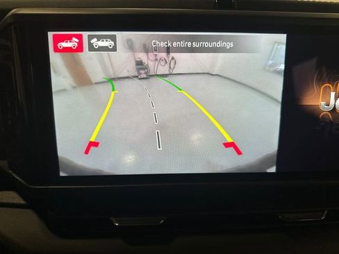 Used 2024 Jeep Wrangler Unlimited Rubicon w/ Dual Top Group image 22