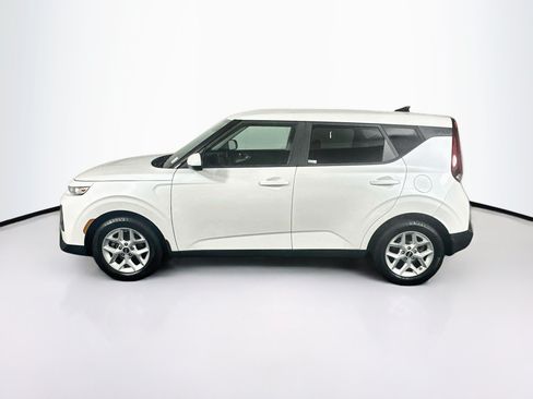 Used 2020 Kia Soul S FWD image 4