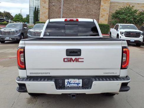 Used 2017 GMC Sierra 1500 Denali w/ Denali Ultimate Package AWD/4WD image 24
