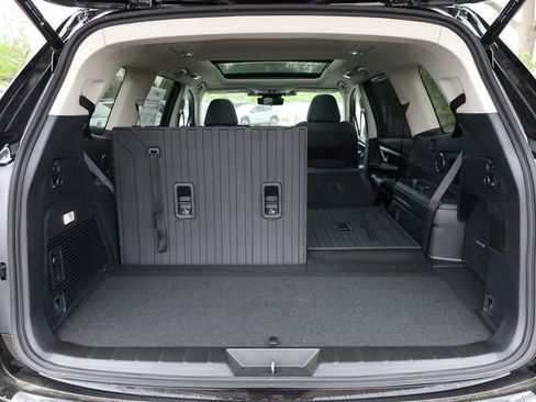 New 2026 Subaru Ascent Touring AWD/4WD image 7