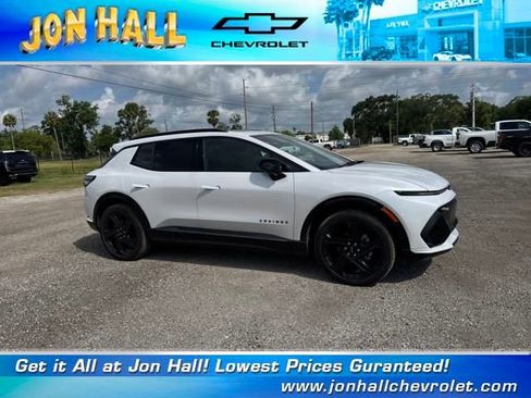 New 2025 Chevrolet Equinox EV RS image 17