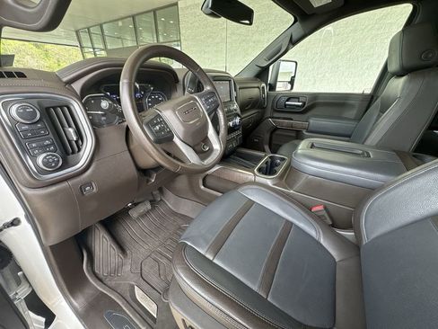 Certified 2022 GMC Sierra 2500 Denali image 10