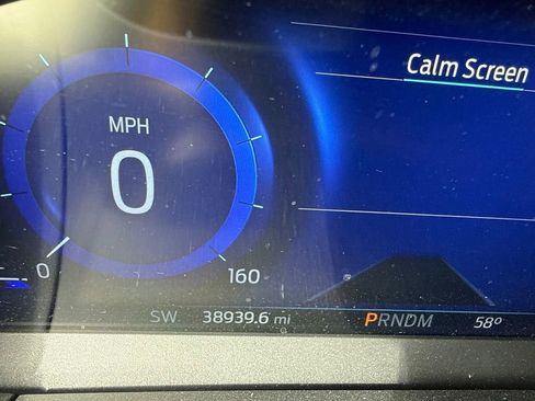 Used 2020 Ford Escape Titanium AWD/4WD image 9