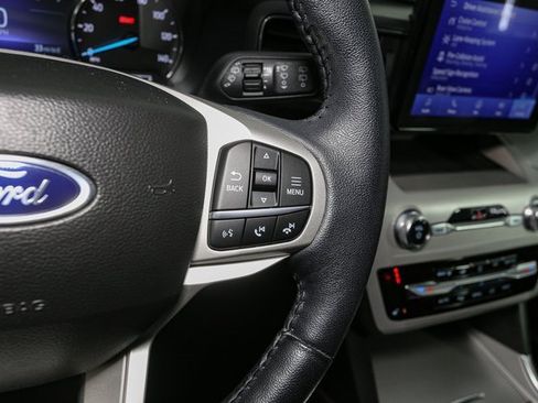 Used 2023 Ford Explorer XLT w/ Equipment Group 202A image 33