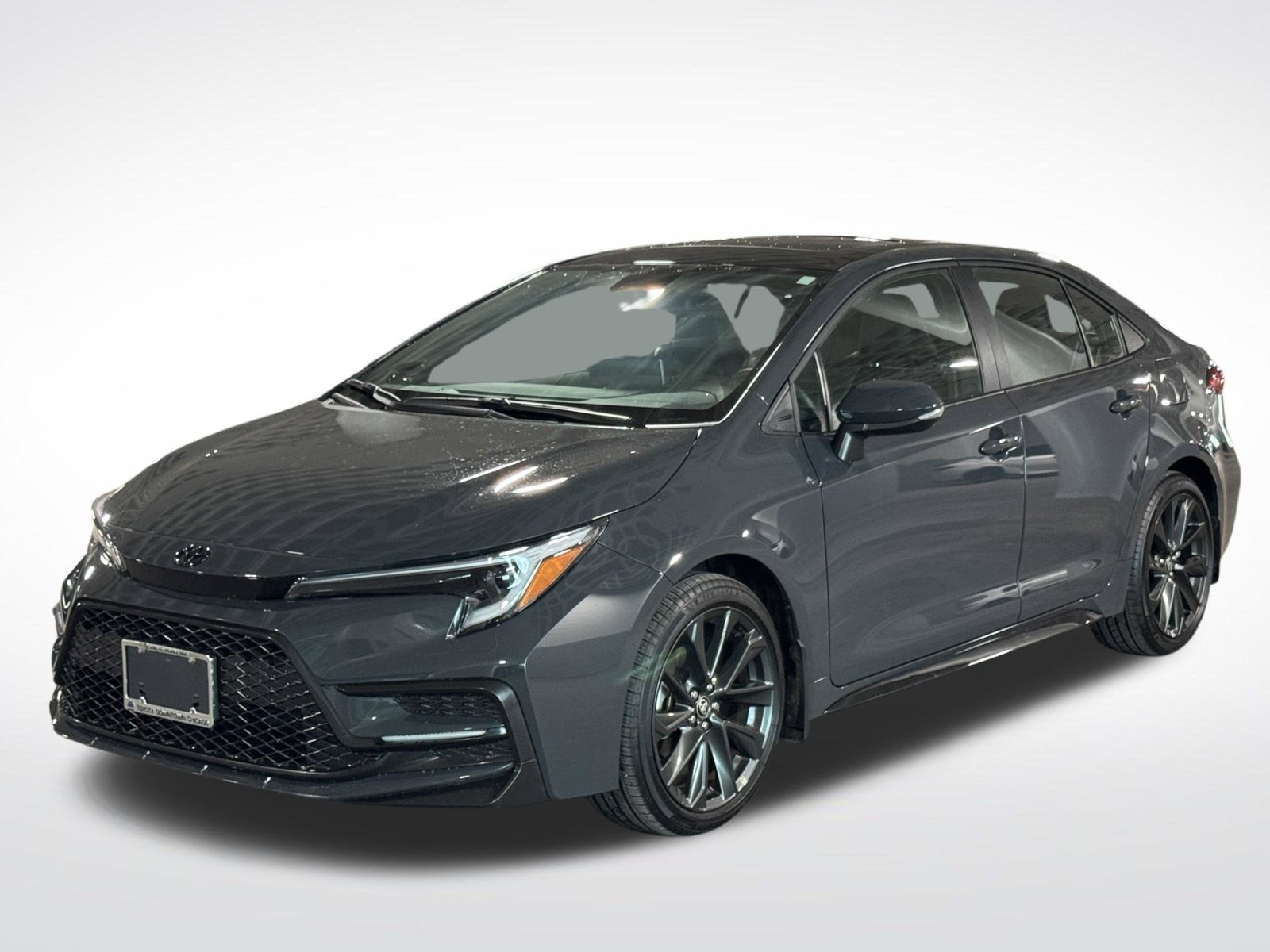 Used 2026 Toyota Corolla XSE FWD image 4