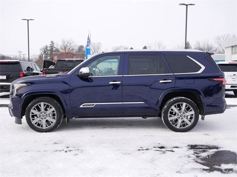 Used 2024 Toyota Sequoia Capstone image 3