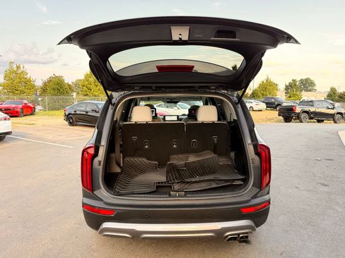 Used 2022 Kia Telluride S AWD/4WD image 54