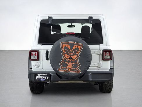 Used 2021 Jeep Wrangler Sport AWD/4WD image 4