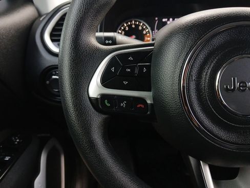Used 2019 Jeep Renegade Sport w/ Sport Appearance Group AWD/4WD image 11