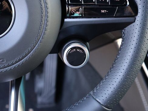 New 2025 Maserati Grecale GT image 34