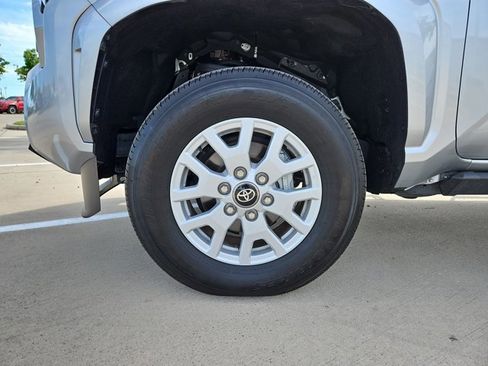 Used 2025 Toyota Tacoma SR5 image 23