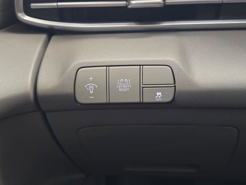 New 2026 Hyundai Elantra Hybrid FWD image 24