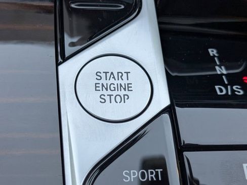 New 2026 BMW X5 sDrive40i image 33