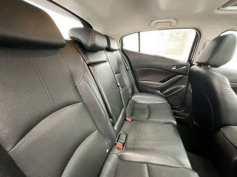 Used 2017 MAZDA MAZDA3 Grand Touring image 15