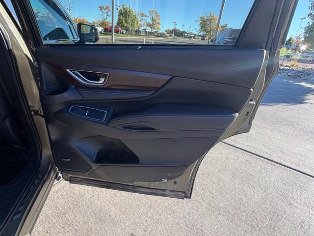 Used 2023 Subaru Ascent Touring AWD/4WD image 30
