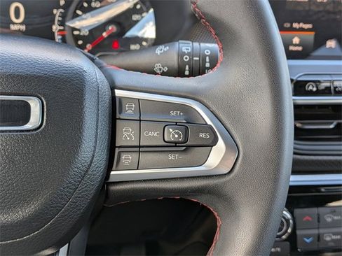 Used 2023 Jeep Compass Trailhawk image 23